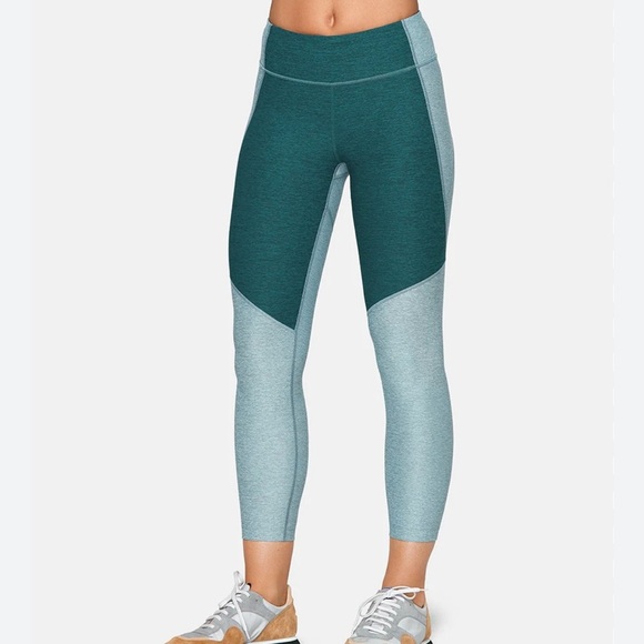 Outdoor Voices Two Tone Warmup Compression Legging. Green Blue. EUC. Size Medium - Picture 1 of 10